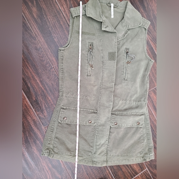 Willow & Clay Olive Green Military Army Utility Vest - Picture 7 of 8